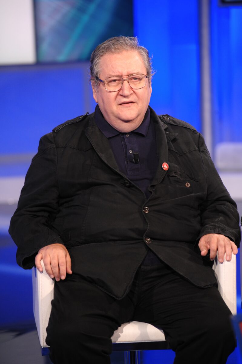 Rome Film Festival, tribute to Vincenzo Mollica on Fellini Day: “He used to call me Vincenzone” Rome Film Festival, tribute to Vincenzo Mollica on Fellini Day: “He used to call me Vincenzone”
