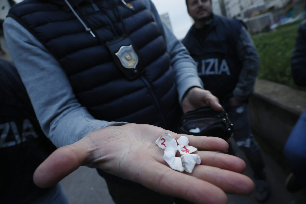 Rome: Anti-Mafia operation against drug trafficking – 8 arrests and 14 people under investigation