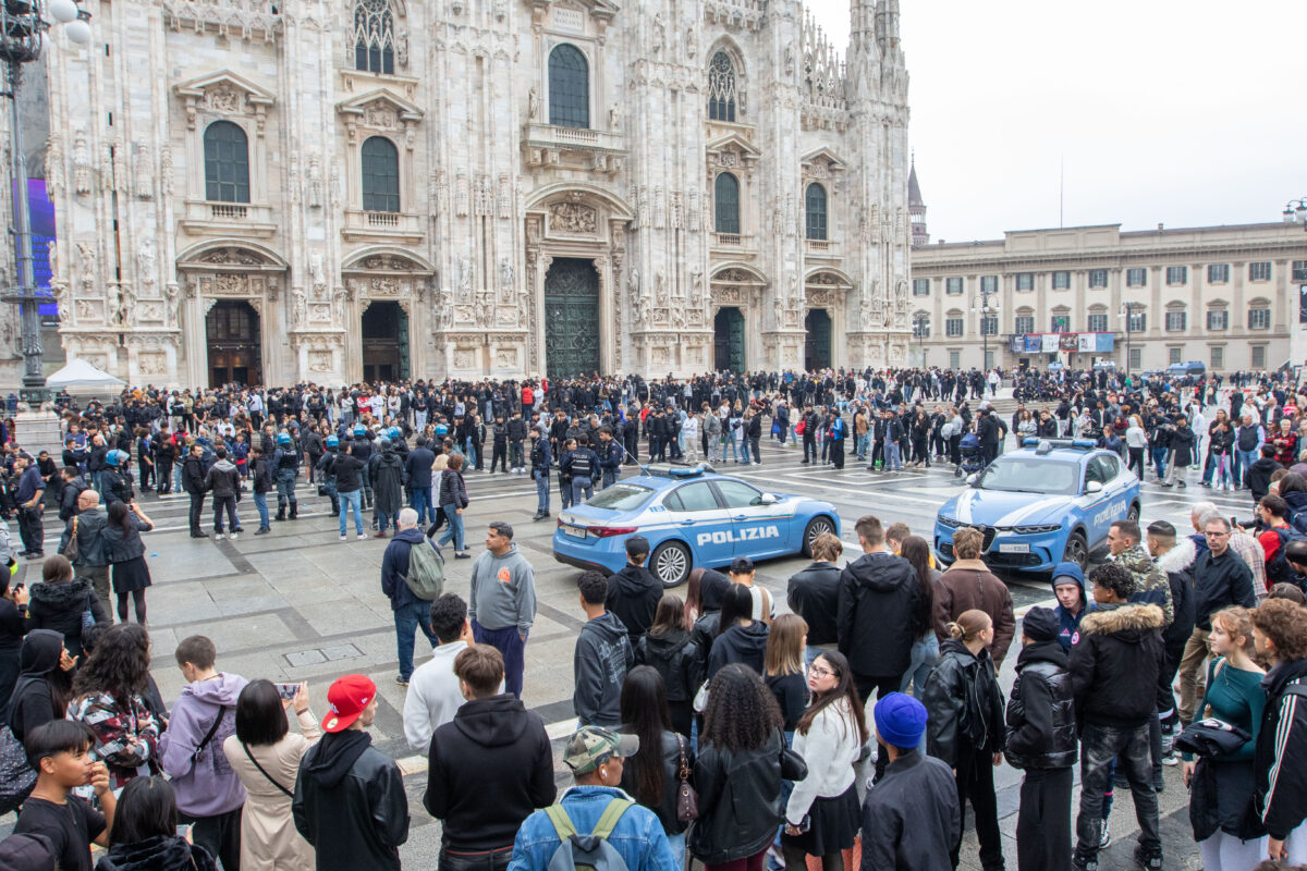 Milan: fresh unrest in the Duomo area – shop windows smashed and shops ransacked