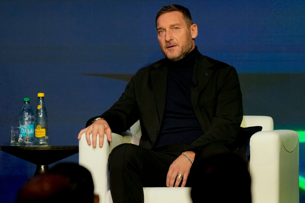 Soccer, Totti: “That May 28, 2017, I felt lost; it was a forced farewell.” Soccer, Totti: “That May 28, 2017, I felt lost; it was a forced farewell.”