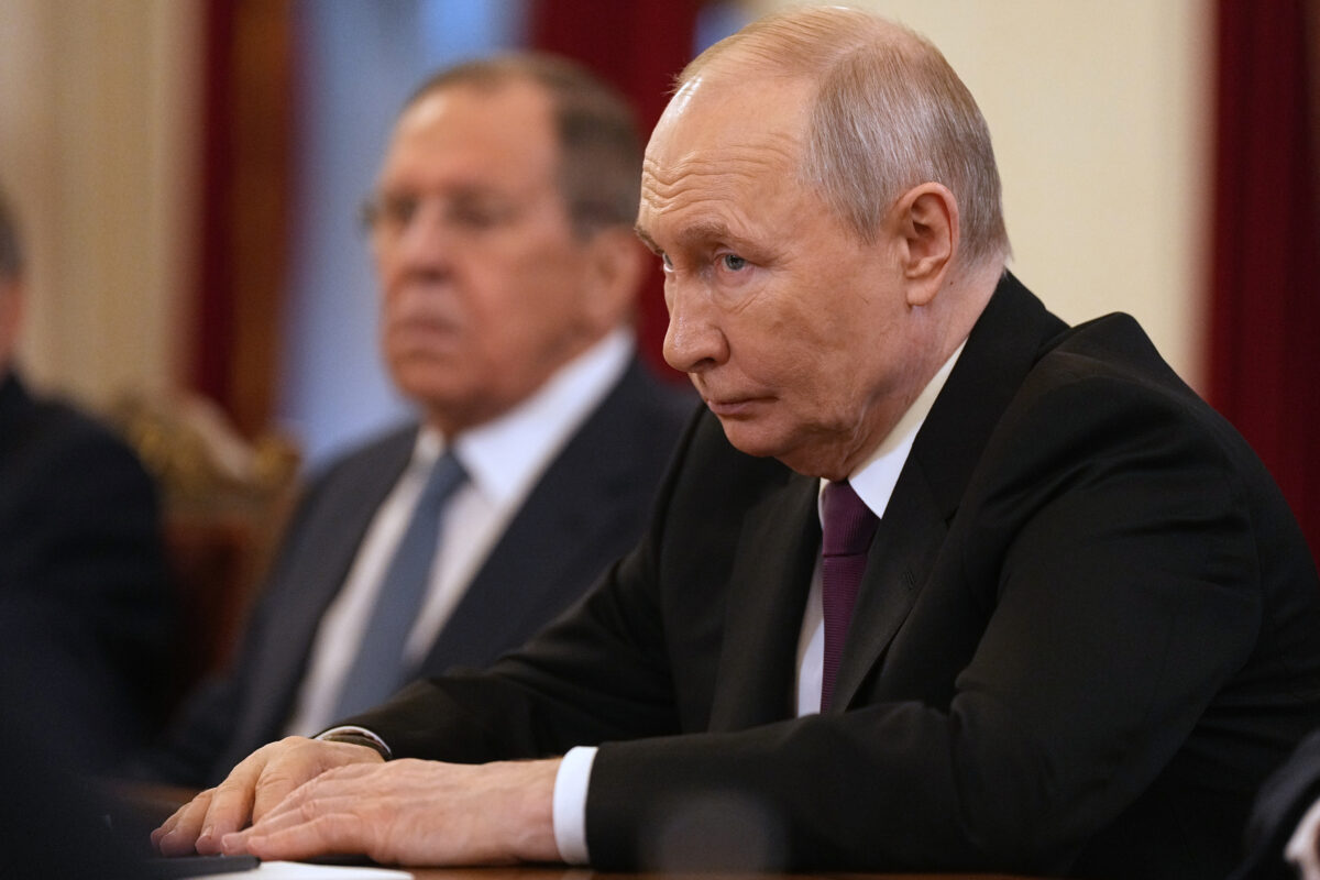 Iran, Putin: “Russia ready to help resolve crisis” Iran, Putin: “Russia ready to help resolve crisis”