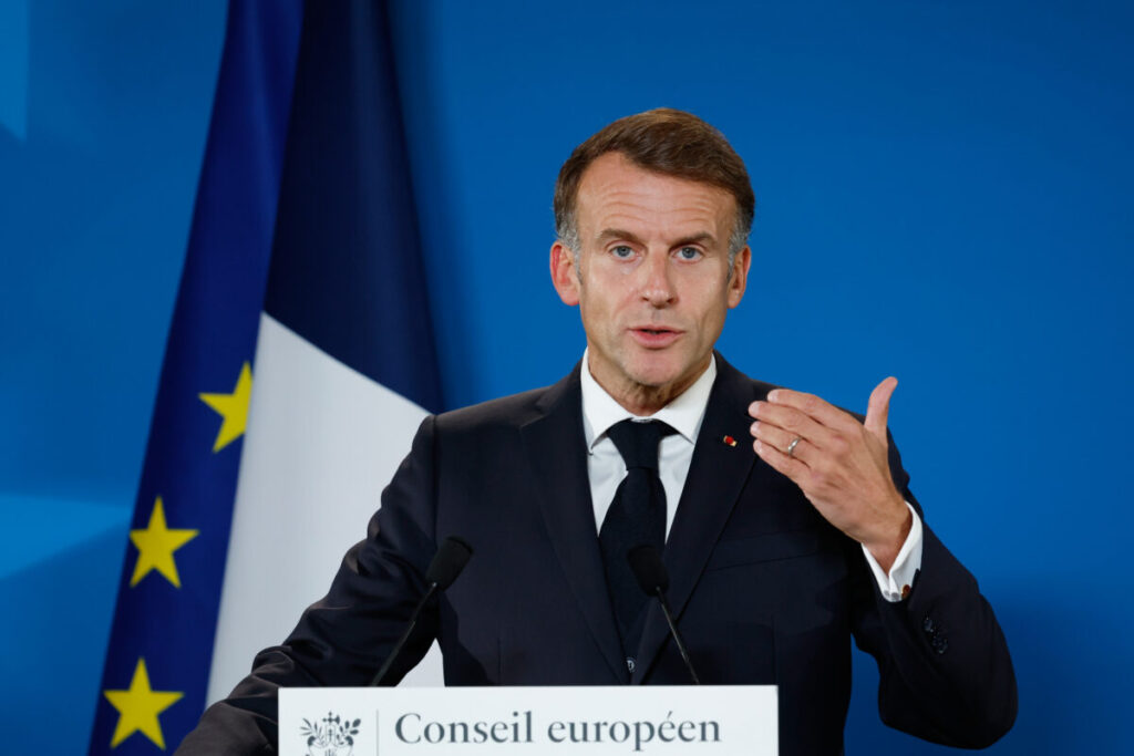 France, Macron: “Proceedings not convened by unions will be banned.”