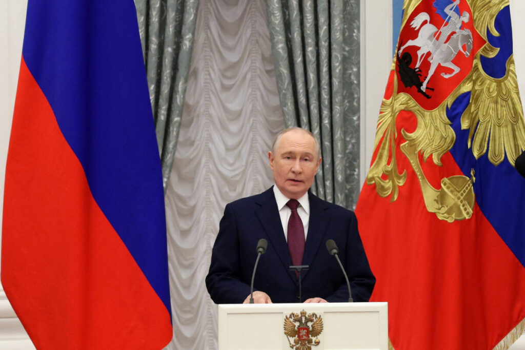 Ukraine, Putin: “Ready to resume trilateral talks”