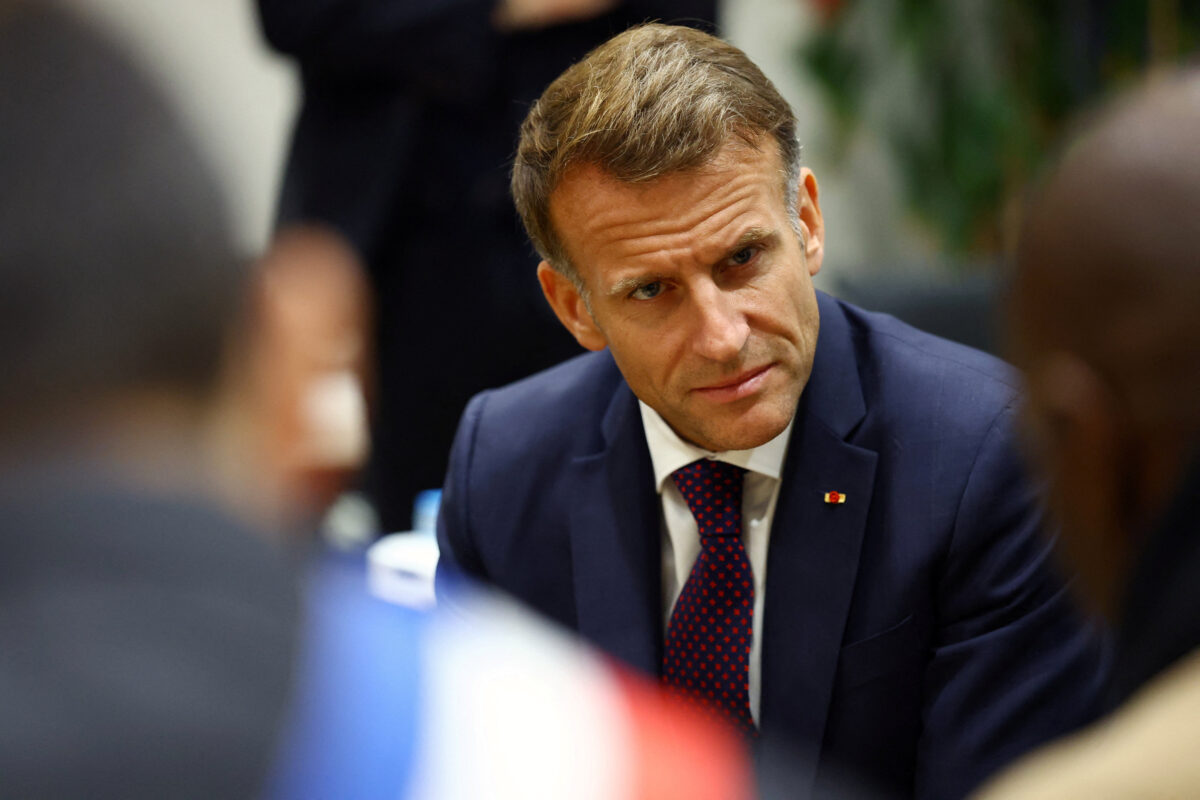 France: Macron at the scene of the shooting: “It was a racist attack” France: Macron at the scene of the shooting: “It was a racist attack”
