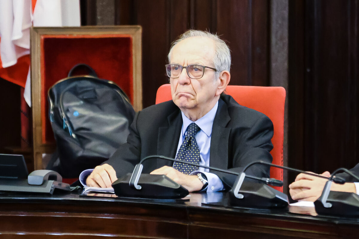 Unicredit: Padoan to step down at the end of his term for personal reasons