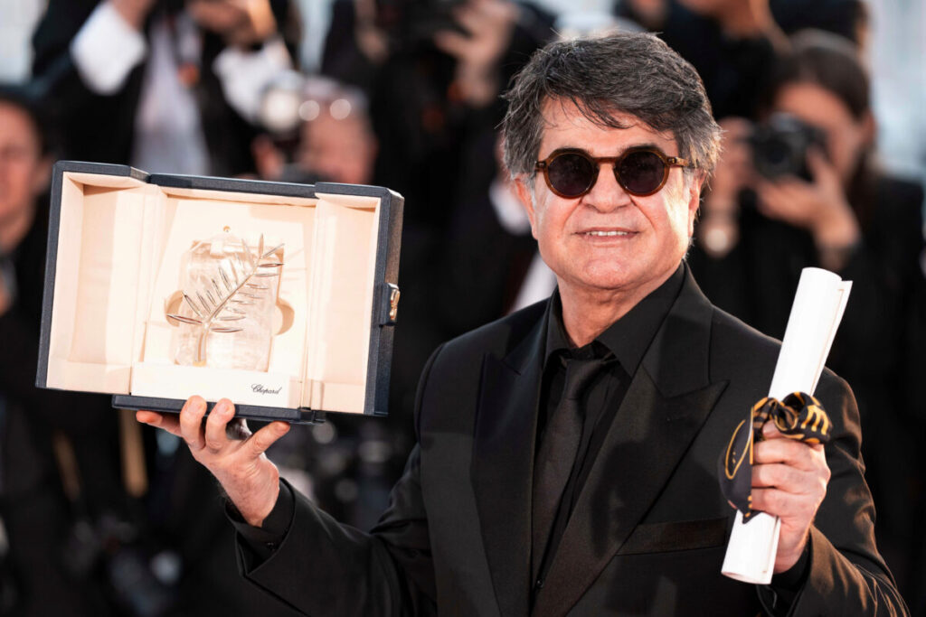 Iran: Film director Jafar Panahi sentenced to five years in prison