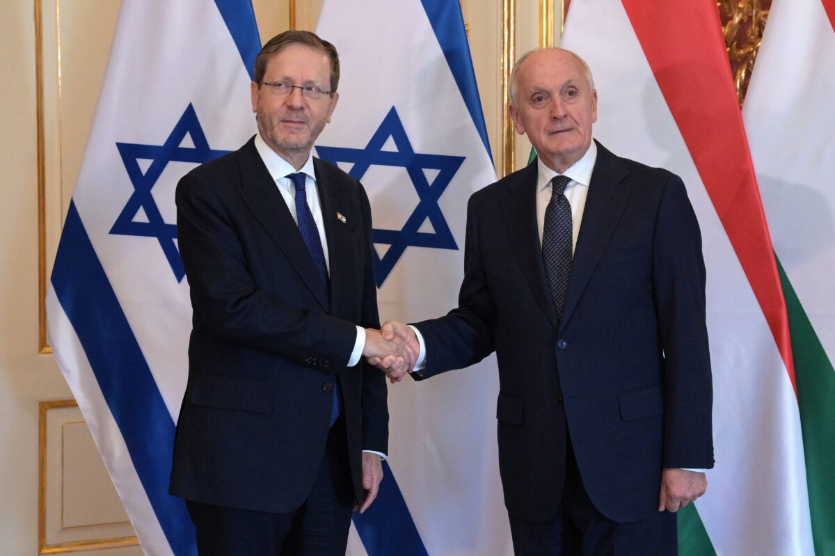Israel, Herzog urges parties: “Do everything possible to avoid elections”