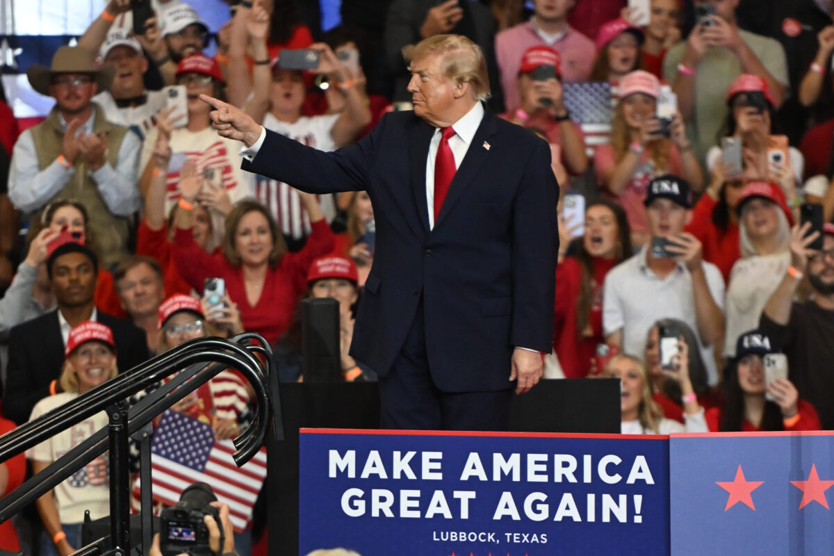 US: Trump calls for disqualification of Democratic candidate in Alaska: “She cheated” US: Trump calls for disqualification of Democratic candidate in Alaska: “She cheated”