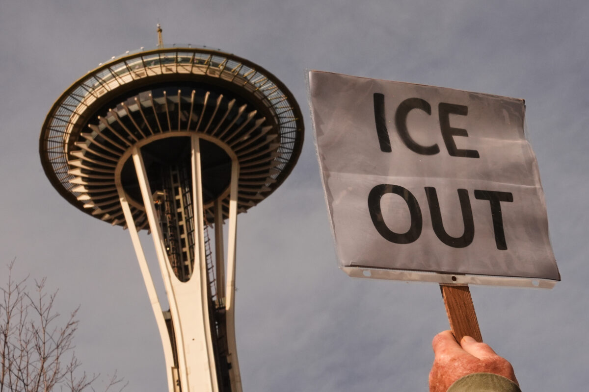 US: ICE officer charged with running over a Mexican construction worker with his car US: ICE officer charged with running over a Mexican construction worker with his car
