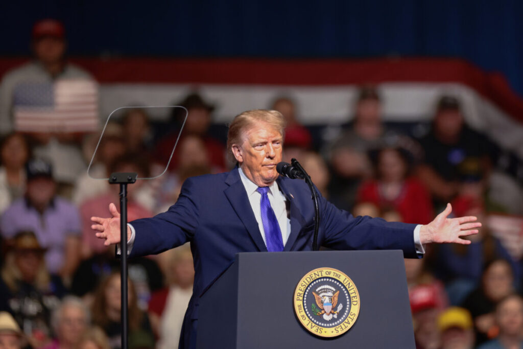 US: Trump insults a journalist: ‘You’re sick, you look like s***’