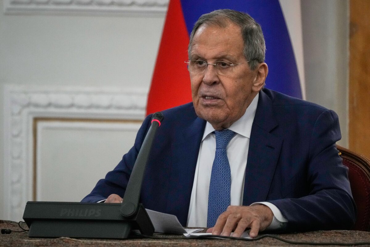 Ukraine, Lavrov: “If Zelenskyy wants to, he can come to Moscow to meet Putin” Ukraine, Lavrov: “If Zelenskyy wants to, he can come to Moscow to meet Putin”